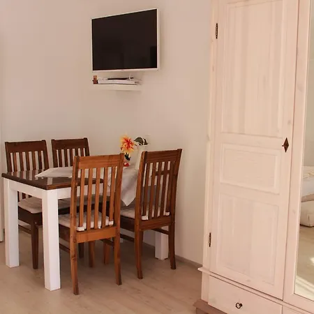 Mariaprimavera Am Kurpark Mit Schwarzwaldblick * * * * דירה