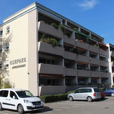 Mariaprimavera Am Kurpark Mit Schwarzwaldblick * * * * * באד קרוצינגן