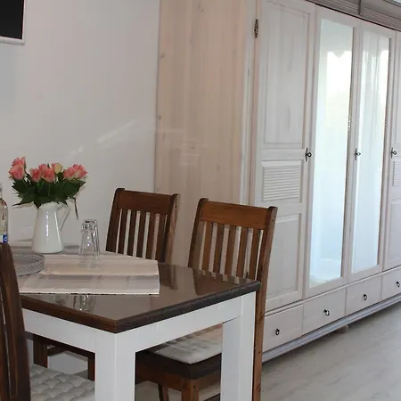 Mariaprimavera Am Kurpark Mit Schwarzwaldblick * * * *