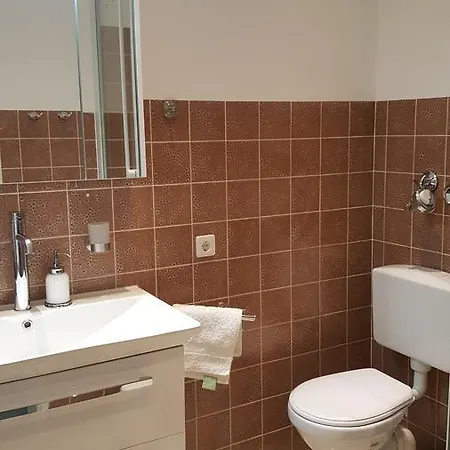 Mariaprimavera Am Kurpark Mit Schwarzwaldblick * * * * דירה באד קרוצינגן