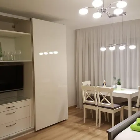 Mariaprimavera Am Kurpark Mit Schwarzwaldblick * * * * דירה